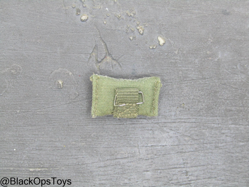 Load image into Gallery viewer, Vietnam Era OD Green Medic Pouch
