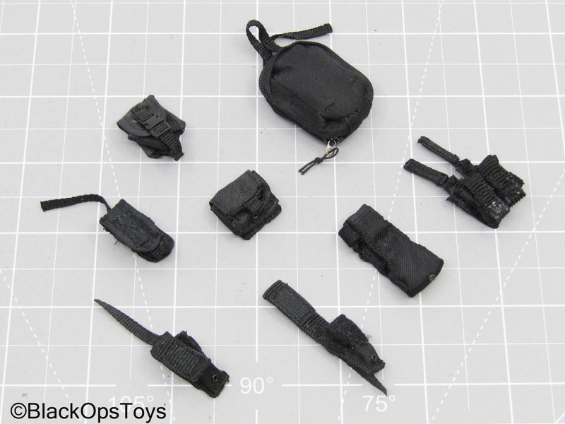 Load image into Gallery viewer, Black MOLLE Pouch Lot
