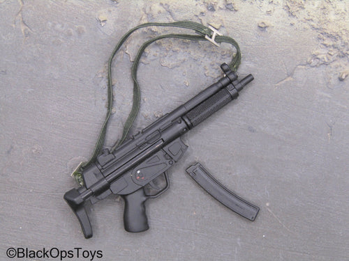MP5 Submachine Gun w/Sling