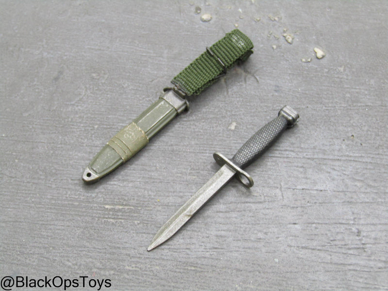 Load image into Gallery viewer, Vietnam Era Bayonet w/Sheath
