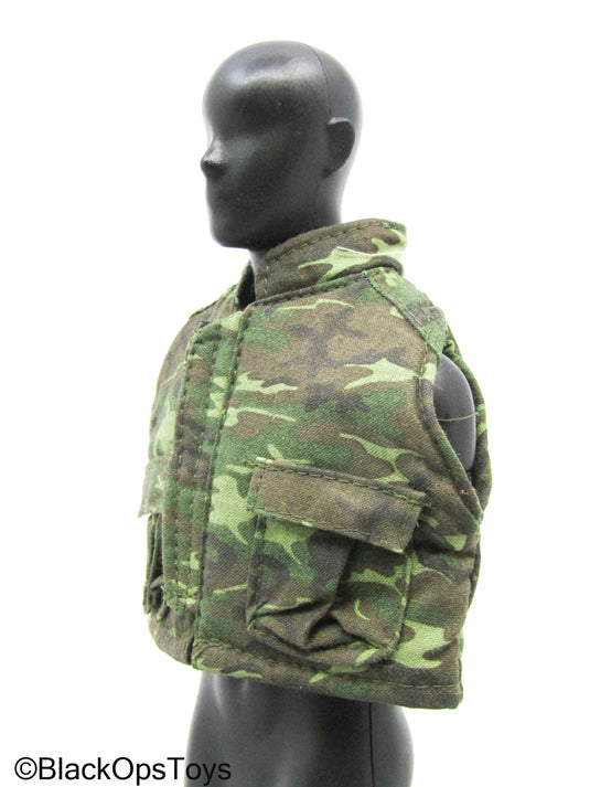 Bam 1/6 Woodland Camo Flak Vest (SOTW)