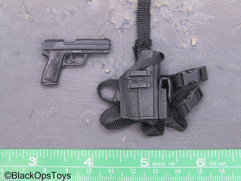 Load image into Gallery viewer, Hot Toys Resident Evil - Spring Loaded Pistol w/Drop Leg Holster
