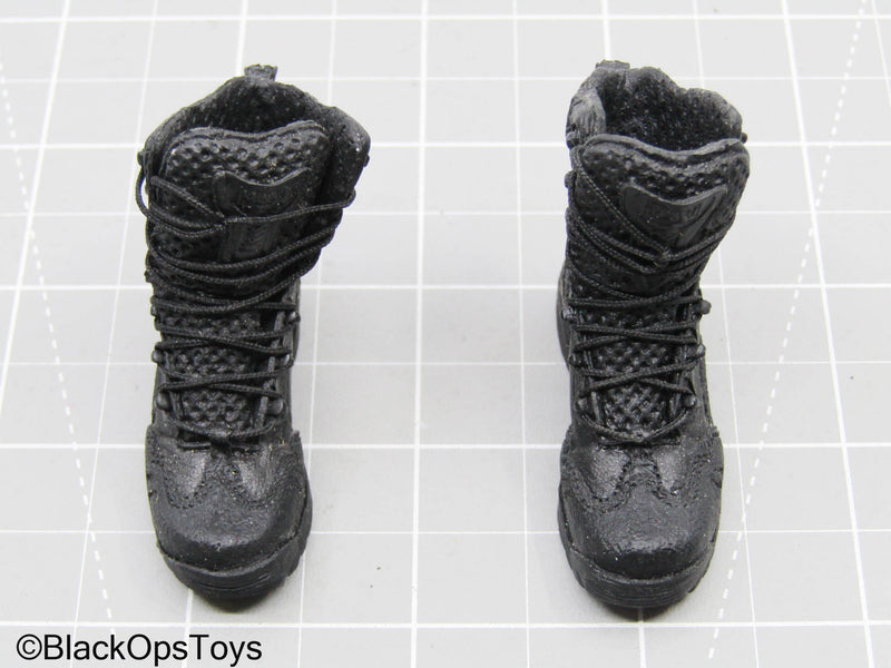 Load image into Gallery viewer, Black Combat Boots (Foot Type)
