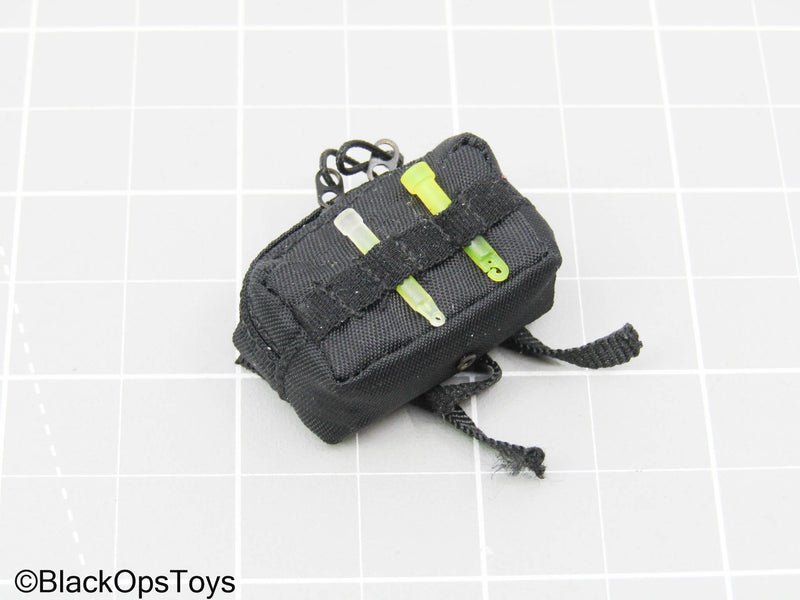 Load image into Gallery viewer, The Darkzone Agent - Black MOLLE GP Pouch w/Glowsticks
