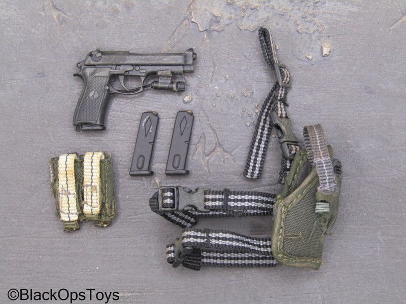 Load image into Gallery viewer, M9 Pistol w/Drop Leg Holster w/Mag Pouch
