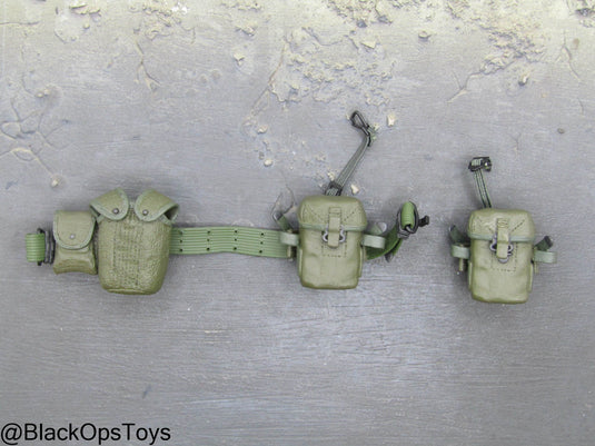 Vietnam Era OD Green Rivet Belt w/Molded Pouch Set