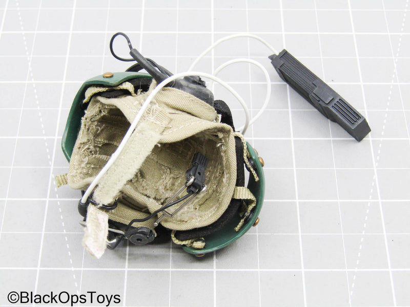 Load image into Gallery viewer, Green &amp; Tan Helmet w/Black Radio &amp; Headset (Hot Toys)
