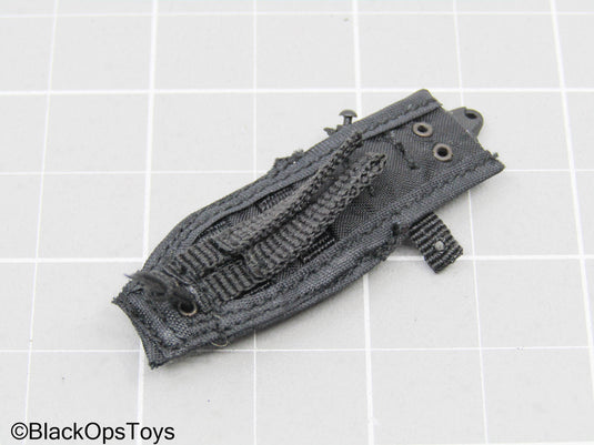 Black Knife w/Holster (DAM Toys)
