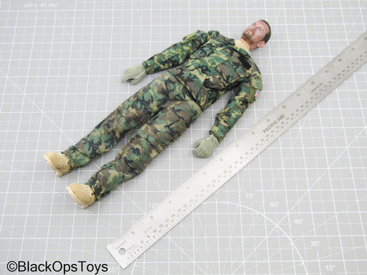 Male Dressed Body w/Headsculpt, Green Gloves & Tan Combat Boots
