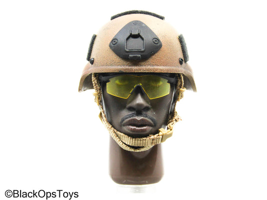 Bam 1/6 Male Headsculpt w/Tan Sniper Helmet & Yellow Tinted Shooter Glasses (Hot Toys)