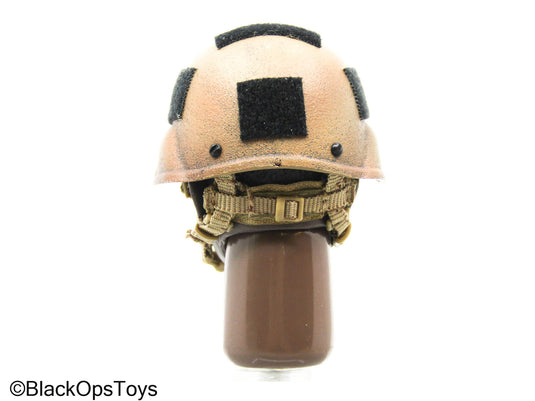 Male Headsculpt w/Tan Sniper Helmet & Shooter Glasses (Hot Toys)