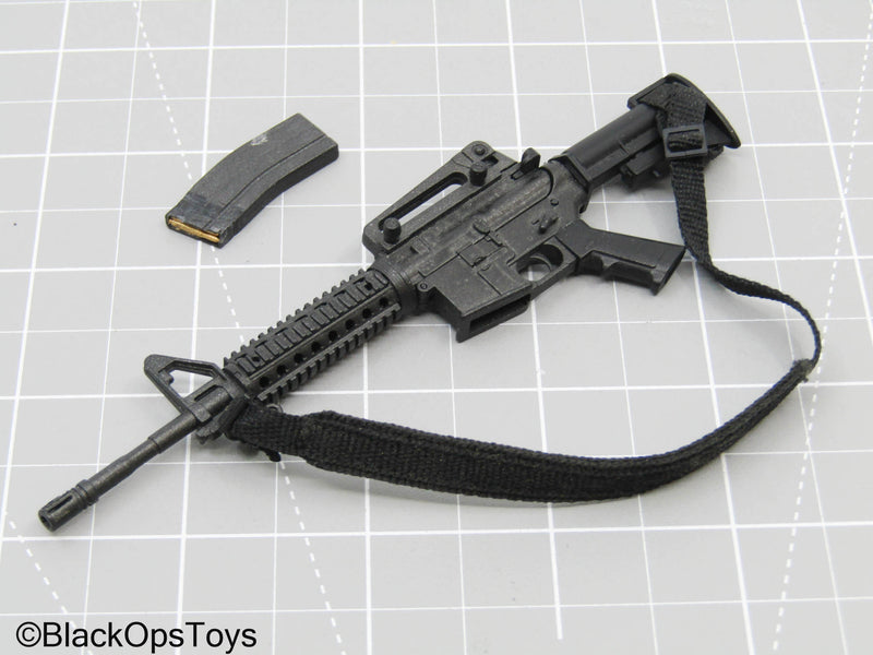Load image into Gallery viewer, Black Colt AR-15 w/Sling

