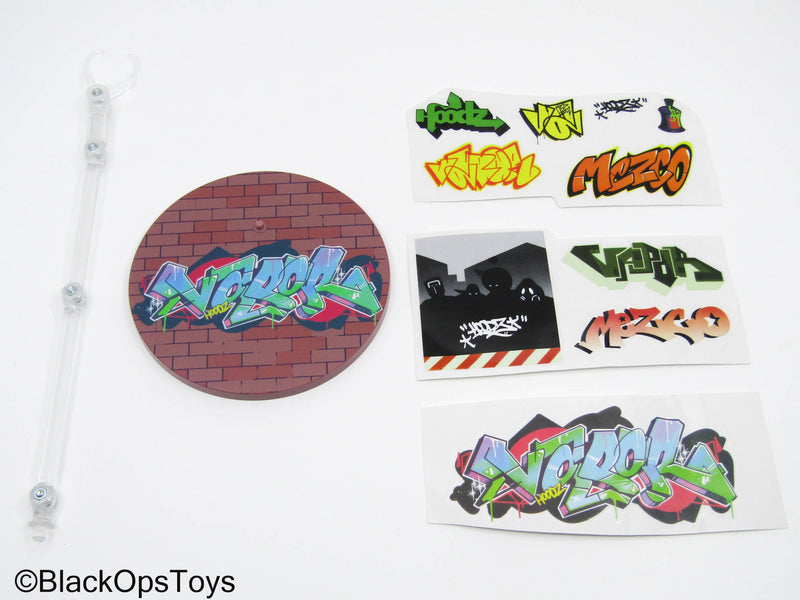 Load image into Gallery viewer, Hoodz - Base Figure Stand &amp; Sticker Set
