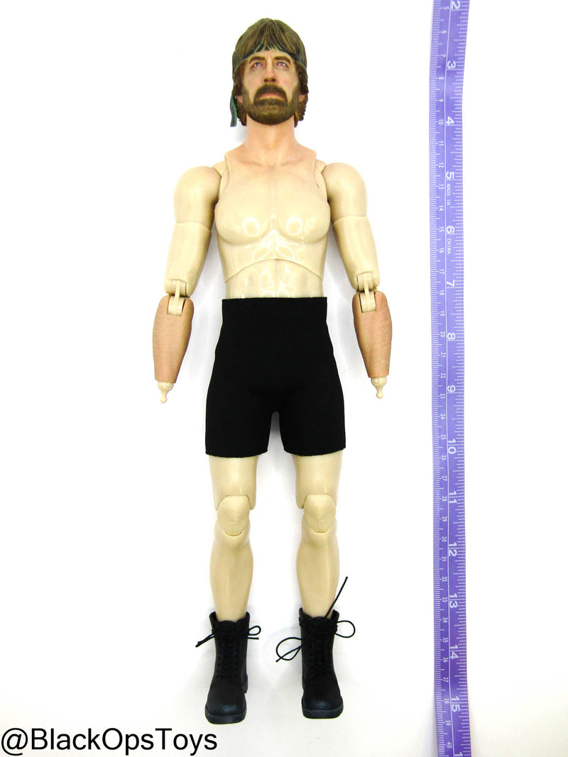 Load image into Gallery viewer, Missing In Action - Male Base Body w/Headsculpt &amp; Magnetic Stand
