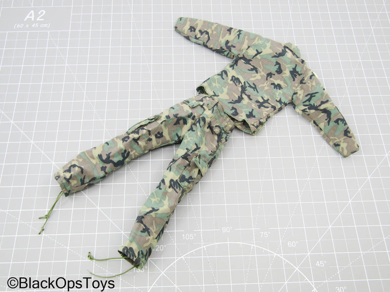 Load image into Gallery viewer, Woodland Camo Combat Uniform (Toy Soldier)

