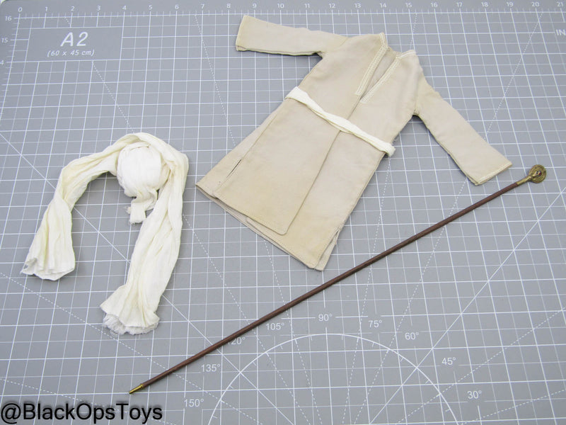 Load image into Gallery viewer, Indiana Jones - Robe Uniform Set w/Staff of Ra
