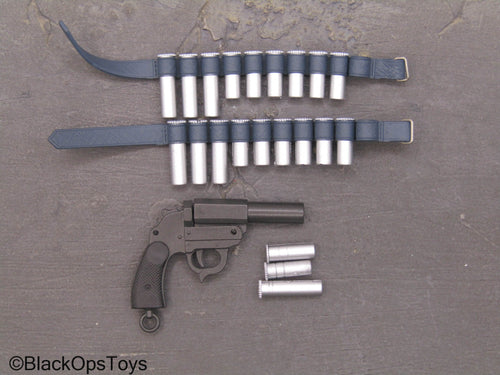 Flare Gun w/Shells & Belts