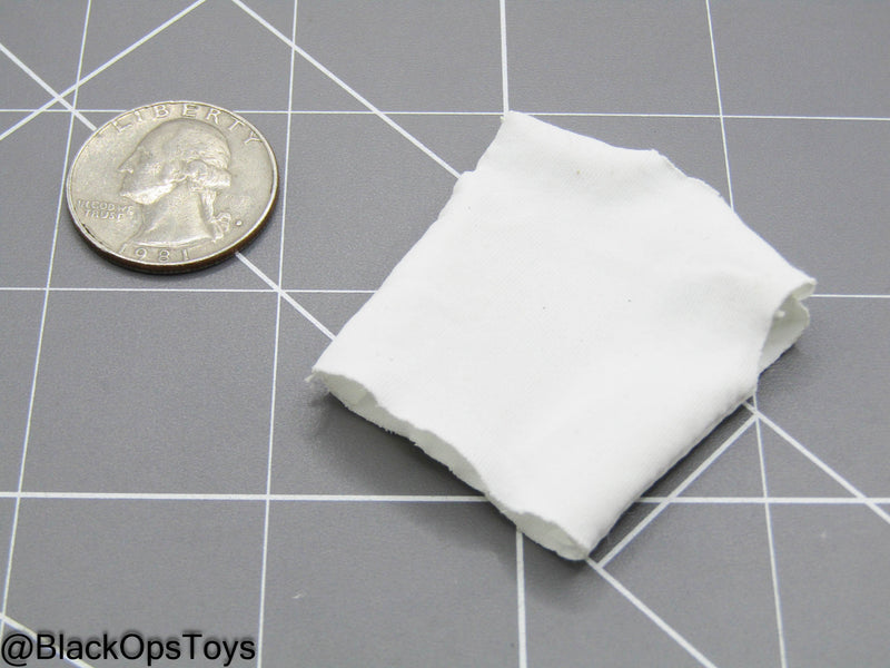 Load image into Gallery viewer, 1/12 Scale - Top Gun - Pete Mitchell - White Shirt
