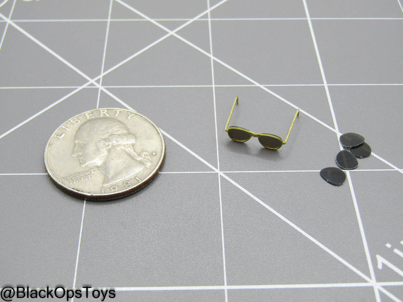 Load image into Gallery viewer, 1/12 Scale - Top Gun - Pete Mitchell - Aviators
