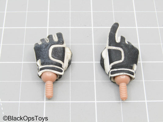 Black & White Gloved Hands w/Pegs