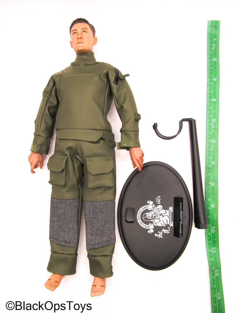 Load image into Gallery viewer, HK SDU Diver Assault Group - Asian Male Dressed Body w/Green Wet Suit
