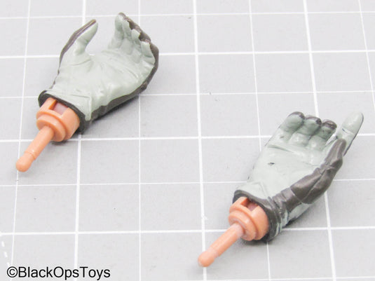 Gray Gloved Hands w/Pegs (Dragon)