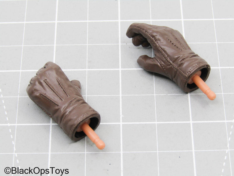 Load image into Gallery viewer, Brown Gloved Hands w/Pegs (Dragon)
