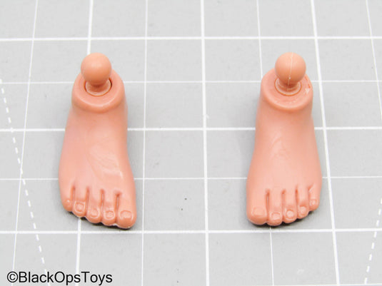 Pair Of Feet w/Pegs