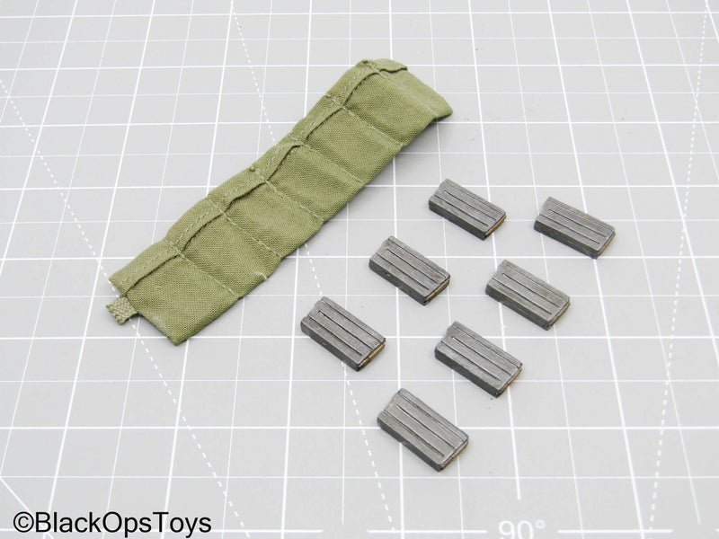 Load image into Gallery viewer, Vietnam Era OD Green Ammo Bandolier w/Mag Set
