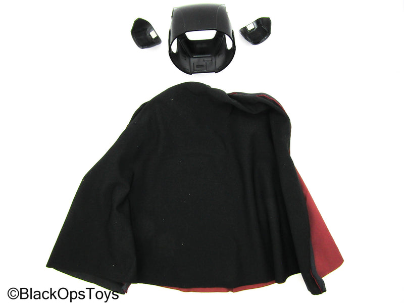 Load image into Gallery viewer, Star Wars Moff Gideon - Chest Armor w/Magnetic Cape
