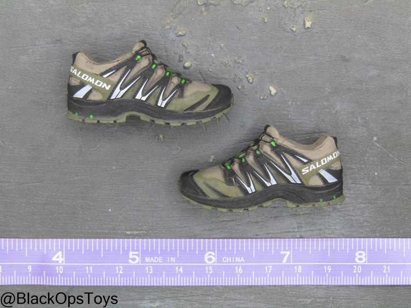 Load image into Gallery viewer, Black &amp; Tan Hiking Shoes (Peg Type)
