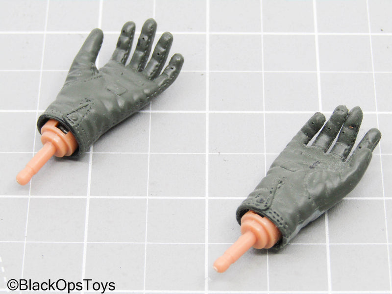 Load image into Gallery viewer, OD Green Pilot Gloved Hands w/Pegs (Dragon)
