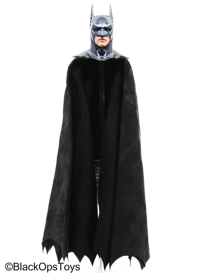 Load image into Gallery viewer, Batman Forever - Black Cape w/Headsculpt &amp; Bat Sonar Lenses
