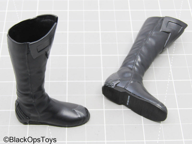 Load image into Gallery viewer, Batman Forever - Black Boots (Peg Type)
