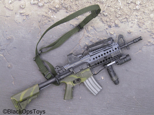 Hot Toys - Camo M4 Rifle w/RIS Rail