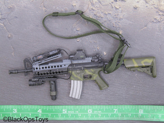 Hot Toys - Camo M4 Rifle w/RIS Rail