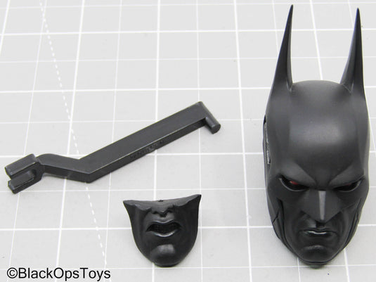 Batman Arkham Knight - Futura Knight - Headsculpt w/Faceplates