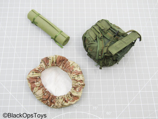 Kuwait 1991 - USMC - OD Green Alice Backpack w/Sleeping Pad & Desert Camo Backpack Cover