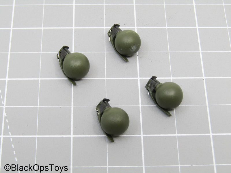 Load image into Gallery viewer, Kuwait 1991 - USMC - M67 Grenade Set
