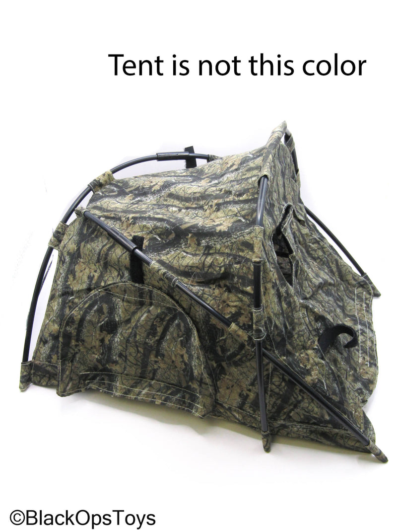 Load image into Gallery viewer, Camo Tent w/Poles, Carry Pack &amp; Sleeping Bag
