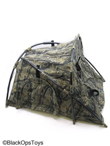 Camo Tent w/Poles & Sleeping Bag