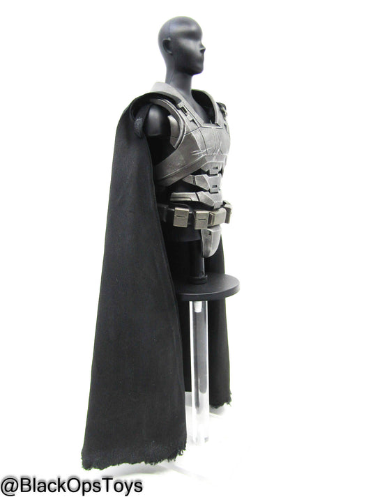 Armored Batman - Chest Armor w/Cape & Utility Belt