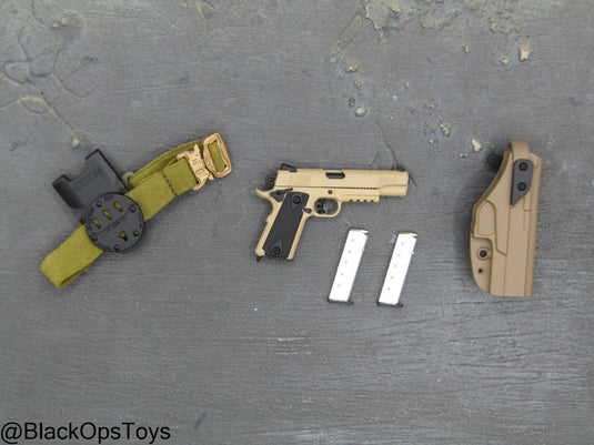 PMC - Weapon Specialist - 1911 Pistol w/Holster