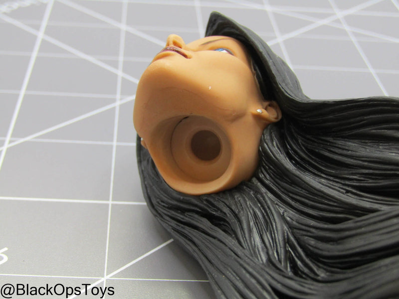Load image into Gallery viewer, GI JOE - Baroness - Female Head Sculpt w/Wind Blown Hair &amp; Glasses
