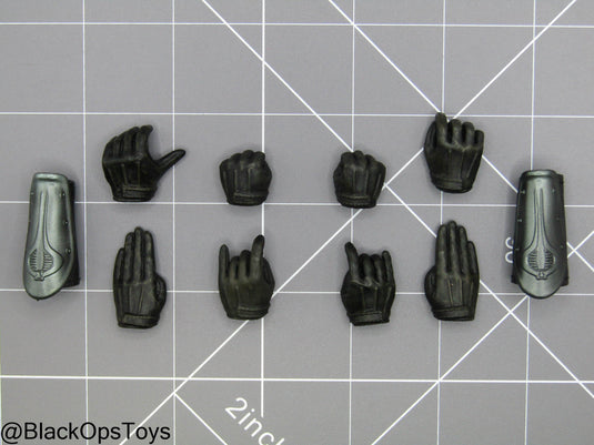 GI JOE - Baroness - Black Gloved Hand Set (x6) w/Gauntlets