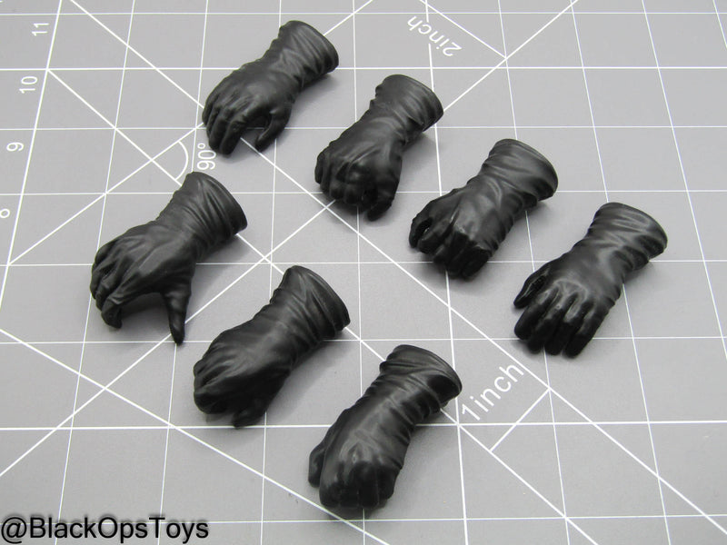 Load image into Gallery viewer, Ghostbusters - Peter Venkman - Black Gloved Hand Set
