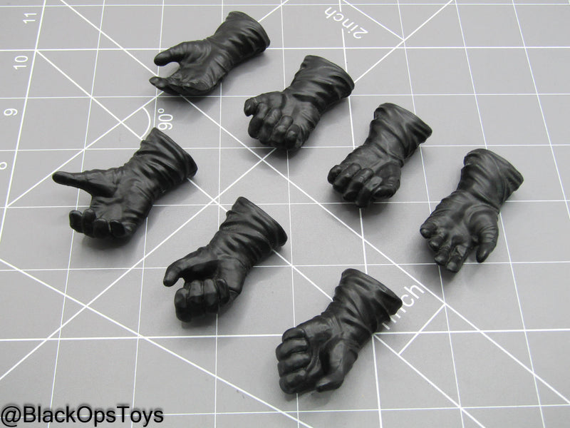 Load image into Gallery viewer, Ghostbusters - Peter Venkman - Black Gloved Hand Set

