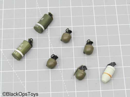 Vietnam 1970 - USMC - Grenade Set