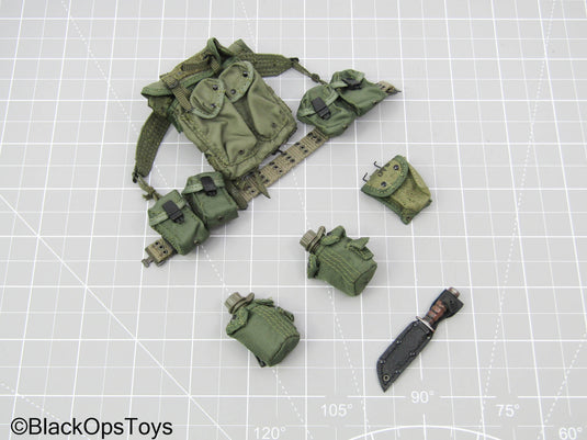 Vietnam 1970 - USMC - OD Green Combat Field Pack Tactical Rig w/Utility Knife & Black Sheath