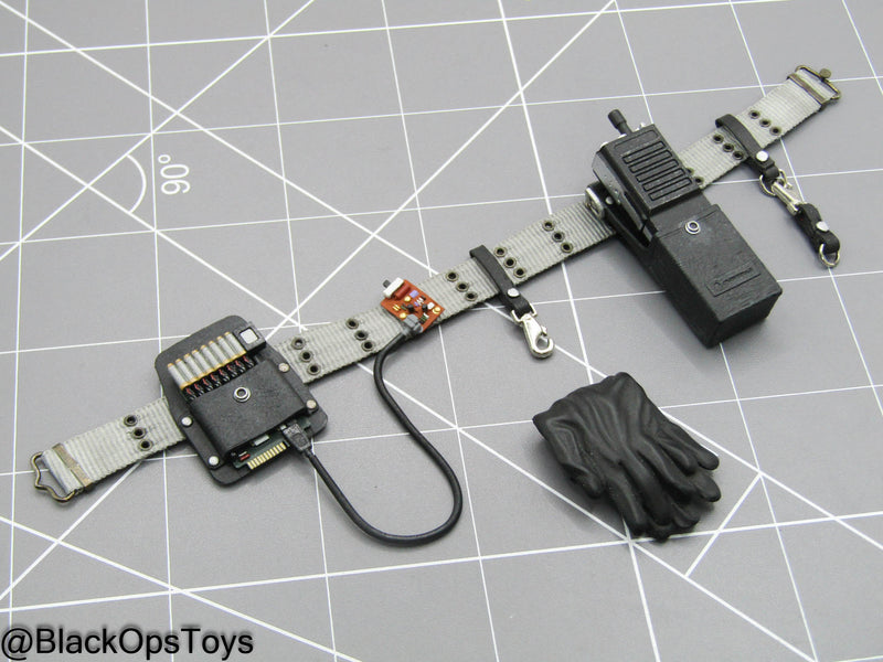 Load image into Gallery viewer, Ghostbusters - Raymond Stantz - Utility Belt w/Belt Gizmo Type 2
